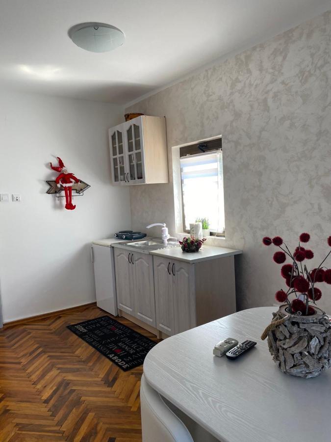 הרצג-נובי Guest House Cvoro מראה חיצוני תמונה
