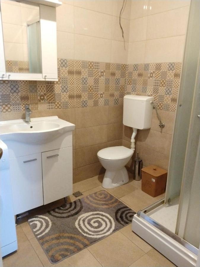 הרצג-נובי Guest House Cvoro מראה חיצוני תמונה